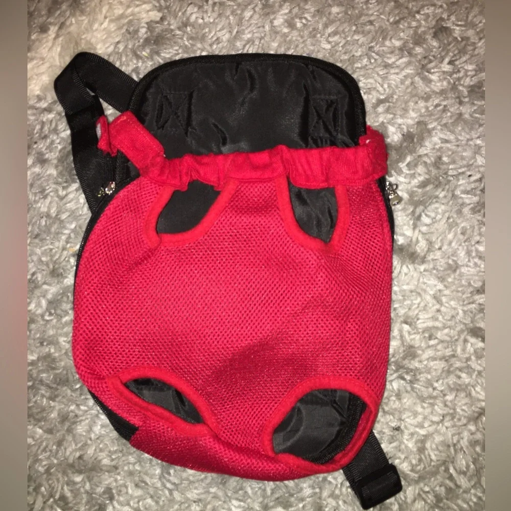 NWOT Pet Shoulder Front/Backpack Dog Carrier (Red)